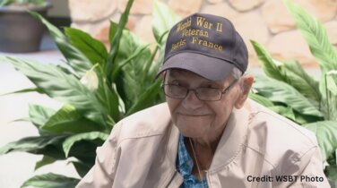 Jimmy Eastburn Hero Award World War II veteran Elkhart Credit WSBT Photo